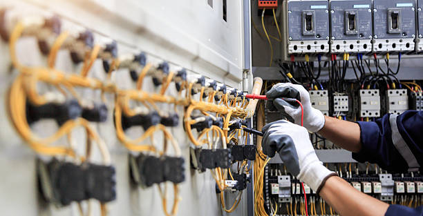 Professional Electrician technician working in Benton Park, CA
